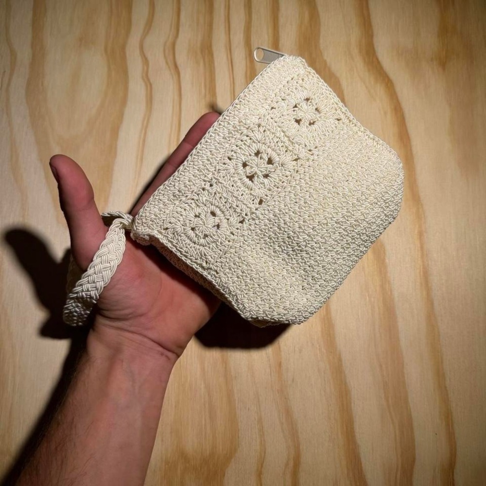 Wristlet wallet‎ clutch